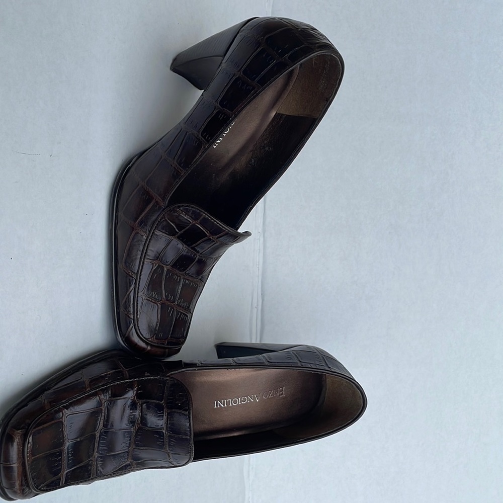 Enzo Angiolini size 5 croc embossed heels